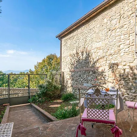 In With Kitchen Verucchio