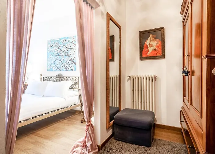 2 Bedroom Cozy In アパート ヴェルッキオ