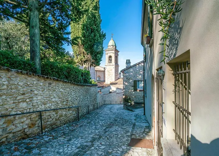 2 Bedroom Cozy In * ヴェルッキオ