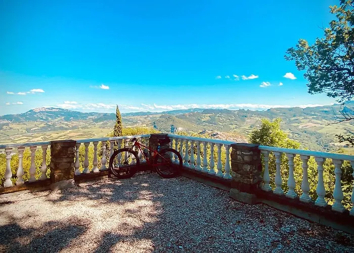 2 Bedroom Cozy In アパート *